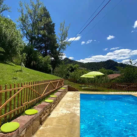 La Casita De