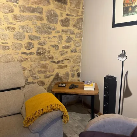 La Casita De