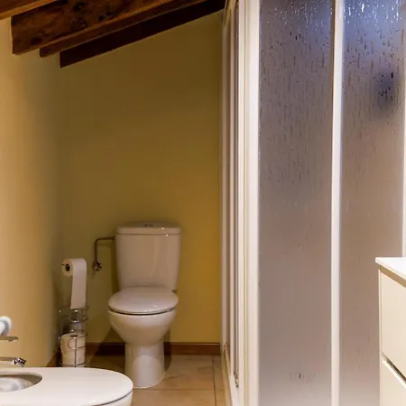 La Casita De *