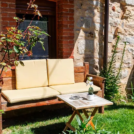 La Casita De